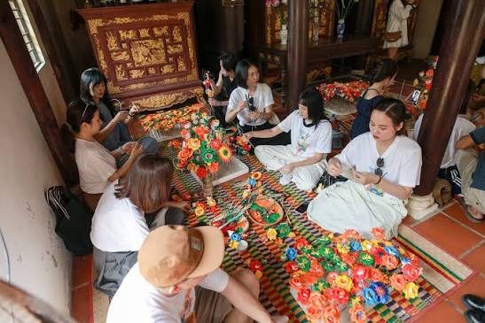 Du khách & trải nghiệm